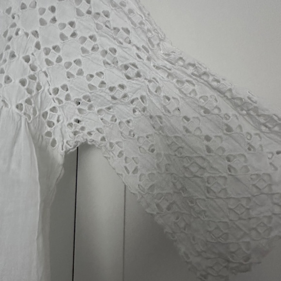 Woman’s White Peasant Shirt - Picture 4 of 8